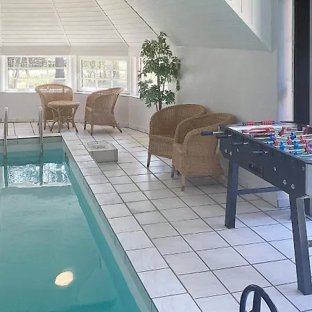 Six-bedroom Holiday In Vaeggerlose 3 *